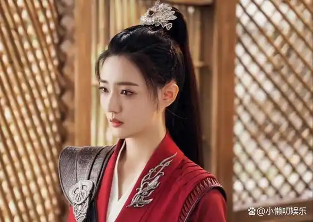 《月歌行》陆离真实身份是什么?黑衣仙人又是谁?他俩有何关系?