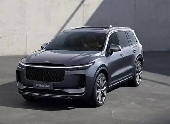 总的来说,理想汽车的交付量突破和品牌实力展示了其在新能源汽车市场