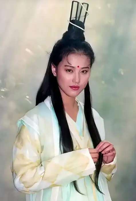 57岁,她美而自在——周海媚|剧照|周芷若|义不容情|倚天屠龙记_网易