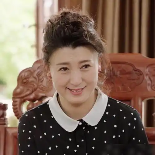 《刘老根》演员大多是赵本山弟子,扮演山杏的她,当年为啥没拜师