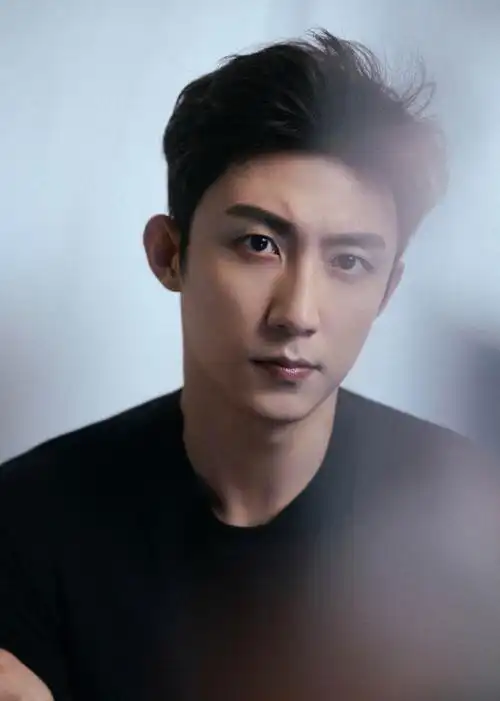 黄景瑜回应因自己考警校的男生