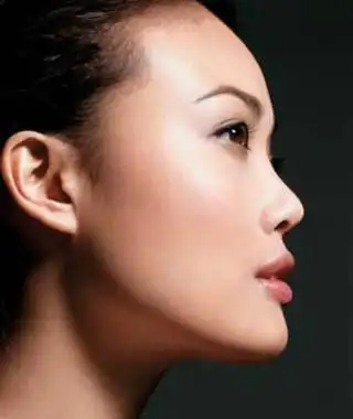 贴脑耳的面相图解