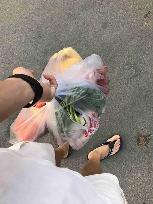 不能当自己在家吃饭那么糊弄了!买菜走起[/嘻嘻][/嘻嘻][/嘻嘻]