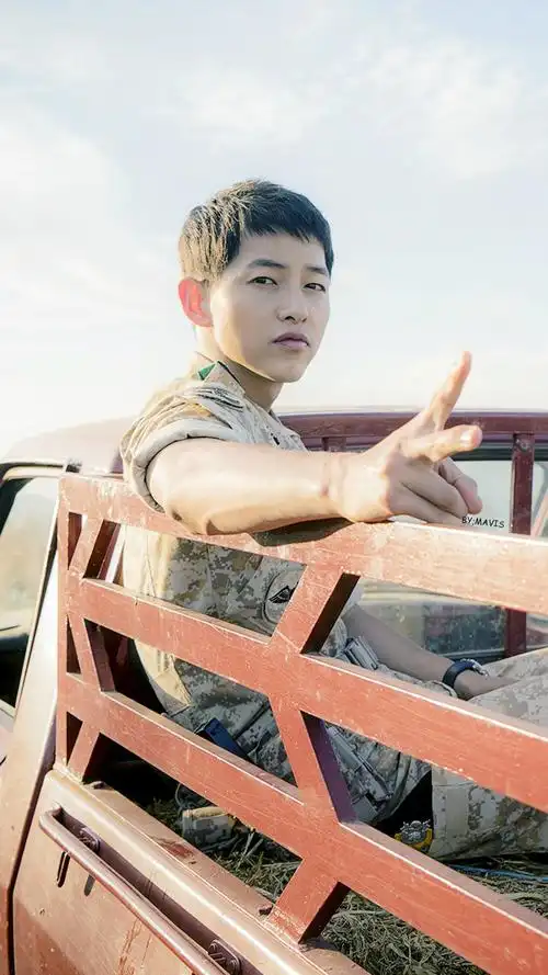 宋仲基《太阳的后裔》1080p高清手机桌面壁纸