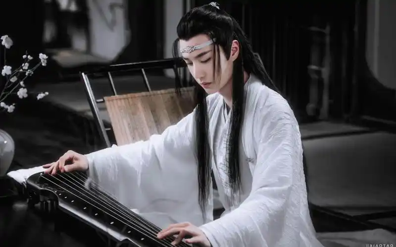 博君一肖挑战跳竹竿舞王一博适应能力也太快了肖战满脸羞涩