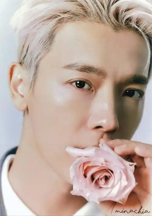 李东海壁纸#91#李东海艺能新星#ceci写真集李东海超话高清扫 088