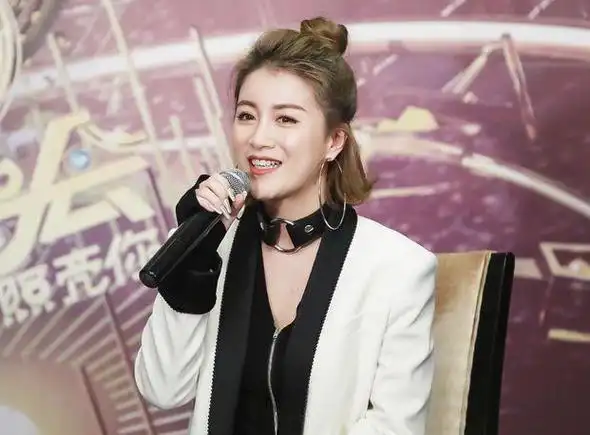 "一嫁改命"李嘉格:被《好声音》淘汰,后嫁富豪总裁翻身