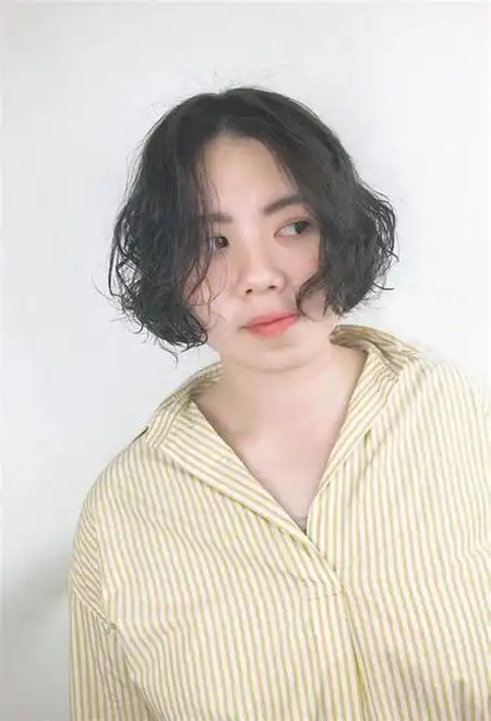 160斤的胖女孩短发发型胖女孩最火短发发型2022已更新今日更新