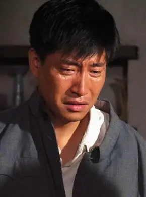 /p> p>2003年,在罗卉执导的家庭情感剧《 a target="_blank" href="