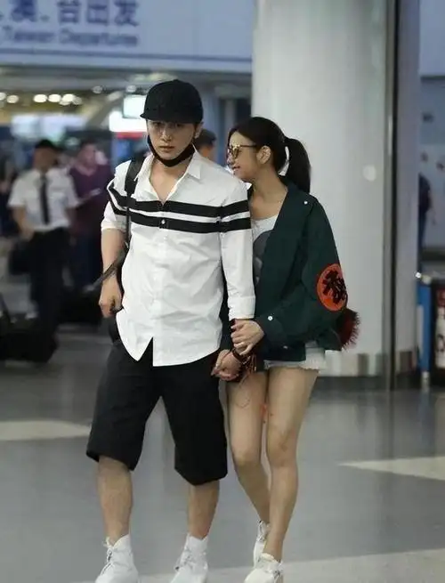 回顾情史复杂的8位女星有人前任够4桌麻将有人表面很清纯