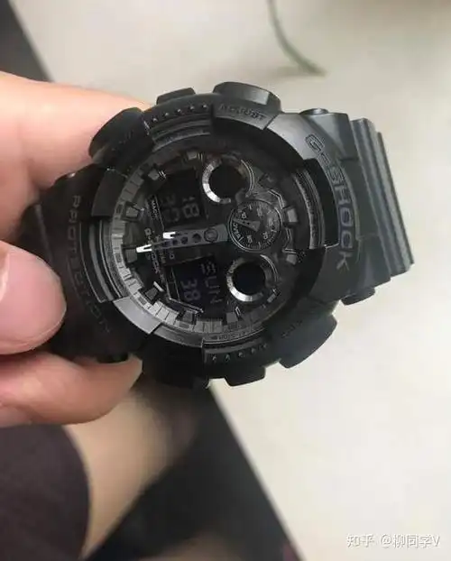 拆弹专家里刘德华带的是哪一款卡西欧? - 知乎