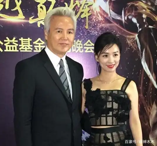 林瑞阳前妻发文庆祝女儿生日网友齐齐刷屏大仇得报