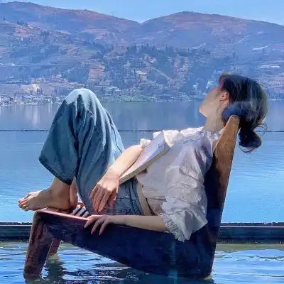 蓝色系背影女头★大风把烈酒吹醒 方知当初爱过全是梦_女生头像_我要