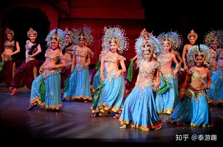芭提雅看秀攻略芭提雅夜间表演秀有哪些