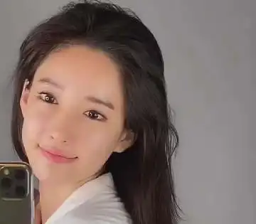 潘南奎没整容前有多美当她晒出早年自拍照还以为是韩剧女主角