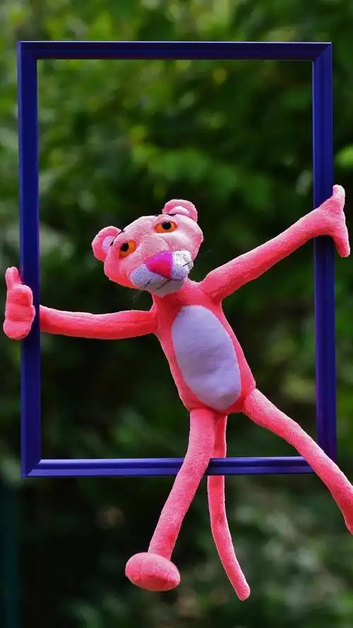 超级可爱的粉色顽皮豹,高清图片,手机壁纸