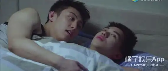 白洛因和顾海第一次上瘾大海因子阳台上做因子大海车里上瘾