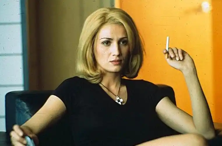 连夜看两部凶杀片