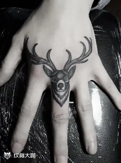 手背麋鹿_纹身图案手稿图片_悟沁的纹身作品集