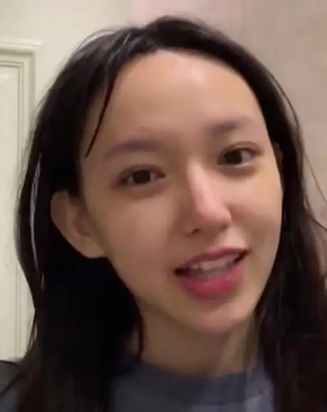 程潇直播卸妆皮肤好到让人羡慕看清纯素颜网友比化妆还好看