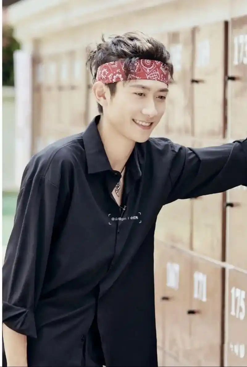 我的大明星 你在我的青春里满分93#张一山  - 抖音