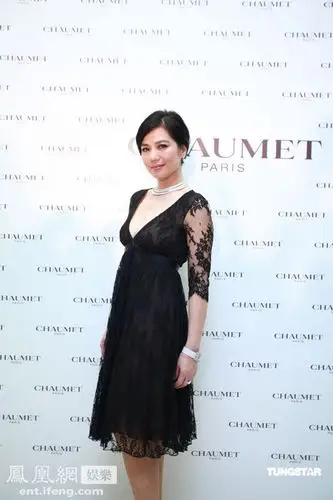 7/201960年出生的钟楚红,香港80-90年代的电影演员.