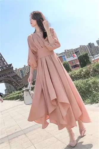 秋装上新2020新款法国小众连衣裙女超仙粉色长裙流行裙子女