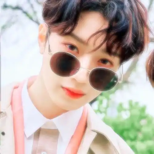 头像自制/赖冠霖奶罐啊( 07▽)