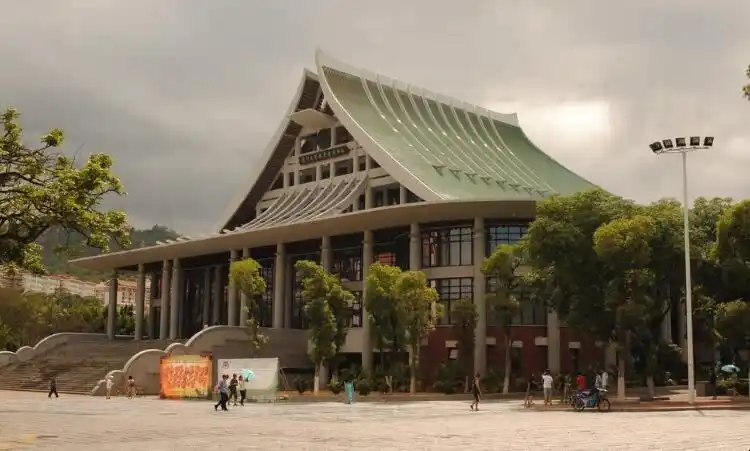 厦大艺术学院在哪里