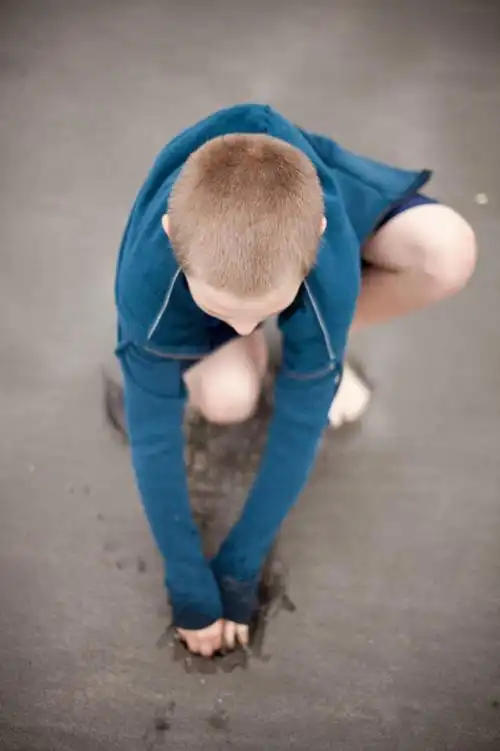 小孩,金色,可爱,童年,童趣,摄影,挖掘,享乐,童真,烂漫,无邪,天真,男孩