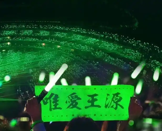 多一个人,绿海就会连接的更紧密.多一个人绿海就会更绿.