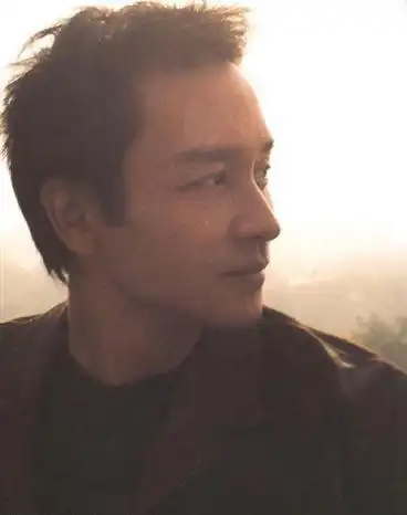 张国荣大男人发型 超成熟男人的味道