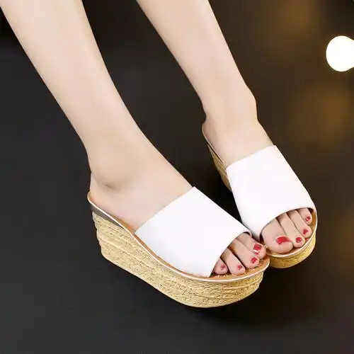 2017夏季新品真皮坡跟女士凉拖鞋厚底松糕凉鞋女沙滩鞋牛皮凉拖