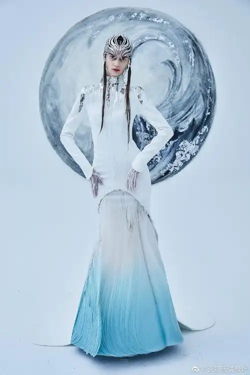 盖娅传说·熊英2021春夏系列 #乾坤·沧渊时装.