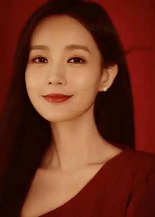 李一桐经纪人优秀女演员