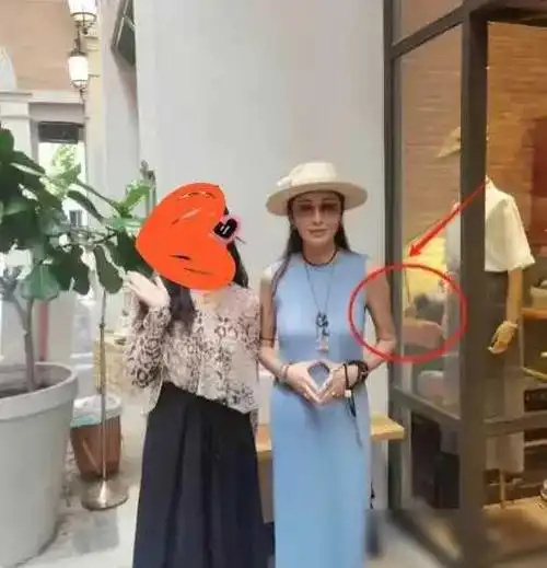 暴瘦但70斤变化大到不敢认,目前定居在清|娱乐圈|女演员|知名演员