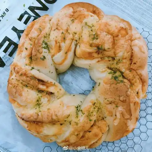 tfboys:凯少轻点疼!