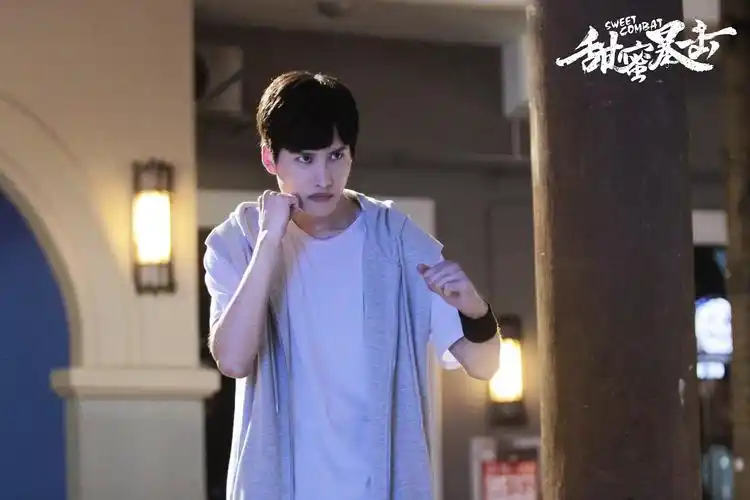 赵越甜蜜暴击热播戏里戏外大撒狗粮