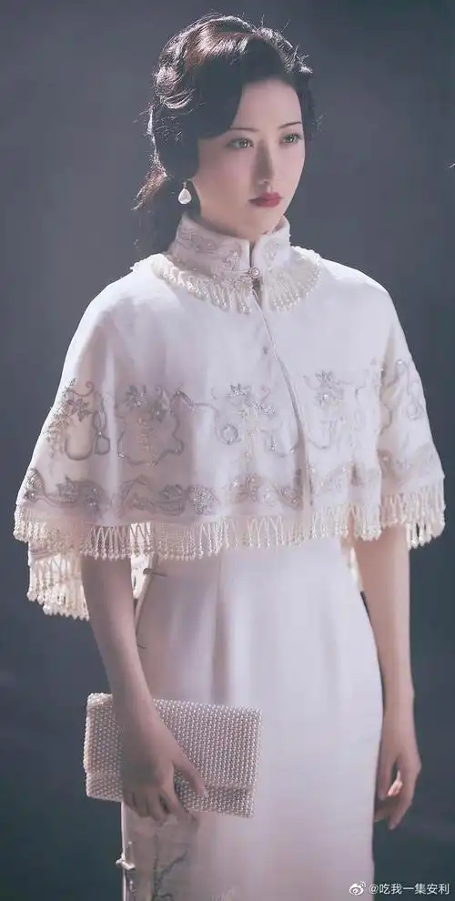 司藤民国旗袍杀合集身材比例也太好了穿上旗袍优雅又贵气