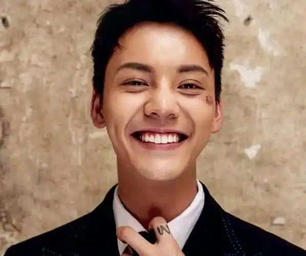 "娱乐圈30帅"引争议,没有杨洋陈伟霆黄子韬,遗漏他们真不行_流量_类型