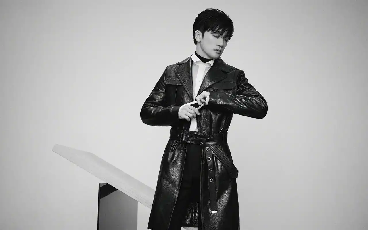 苏有朋帅气写真图片桌面壁纸