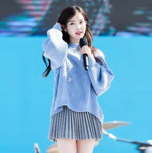 iu李智恩明星同款衣服针织衫蓝色毛衣大码女装