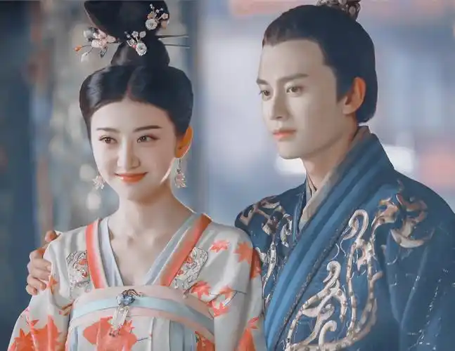 景甜和任嘉伦的大唐荣耀刚播完,任嘉伦宣布结婚,和许魏洲的流光之城刚