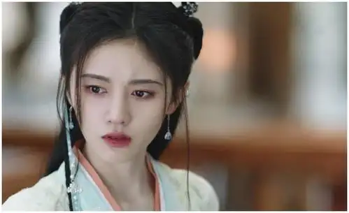 鞠婧祎新剧开播惨遭吐槽!古装造型像现代穿越,特效劣质穿帮多