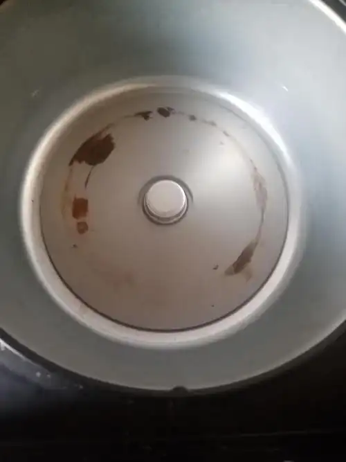 电饭煲锅底怎么清洁