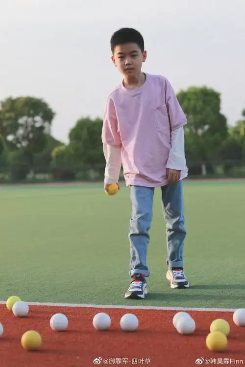 感觉朱朝阳是长大版的韩昊霖我和我的祖国的小男孩长得也太像里