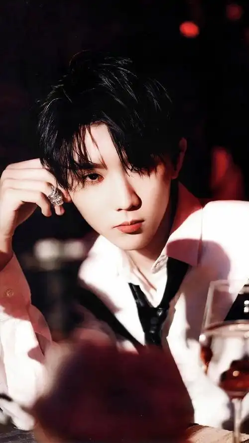 的程度✨马嘉祺做梦素材#马嘉祺##马嘉祺神图#时代少年团壁纸超话