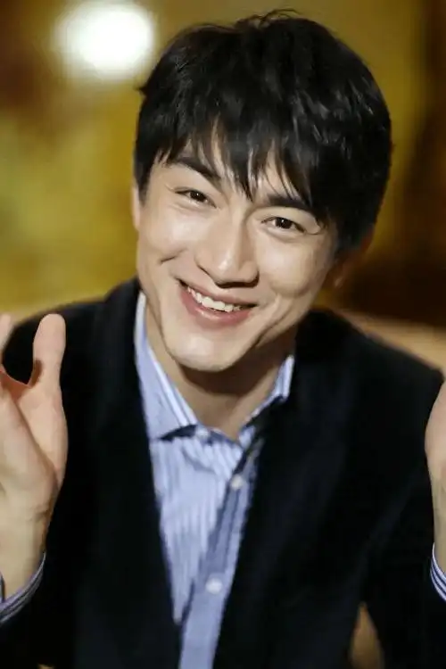 一个"林狗"的戏称,确实是一笑秒变憨憨,九亿少女的梦全碎在这笑容里了