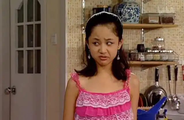 还记得顶替杨紫演夏雪的演员吗如今34岁却比19岁时还要美