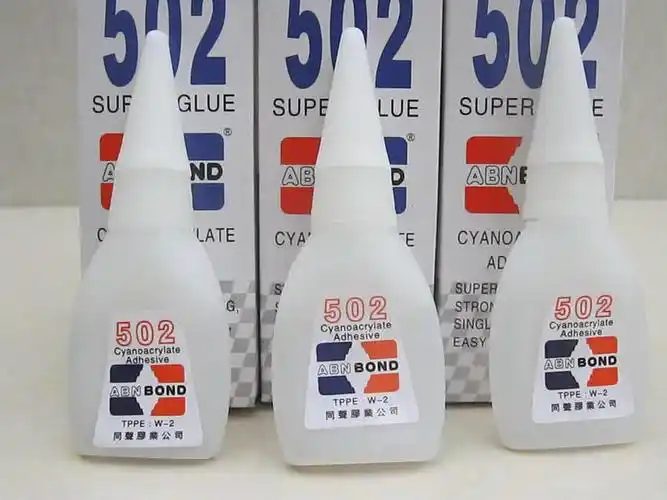 502胶水黏住手指怎么办?解决技巧推荐